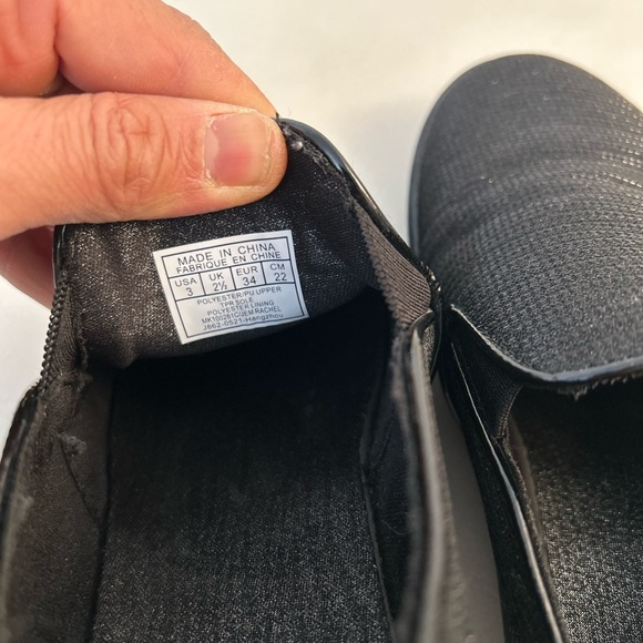 MONOGRAM MICHAEL KORS KEATON SLIP-ON SNEAKERS…SIZE 3 - Picture 6 of 7